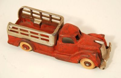 Hubley Stake Bed Truck, 7"